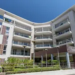 Vacancéole - Résidence Le Crystal Apartahotel