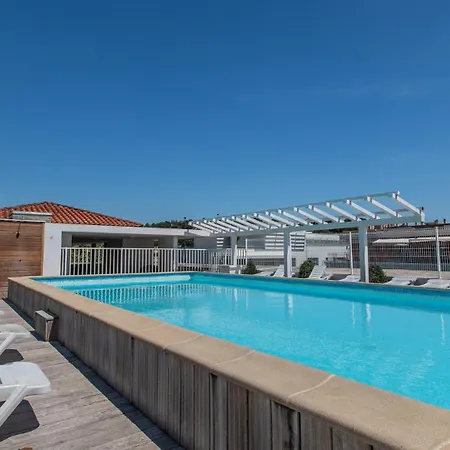 Vacancéole - Résidence Le Crystal Cagnes-sur-Mer