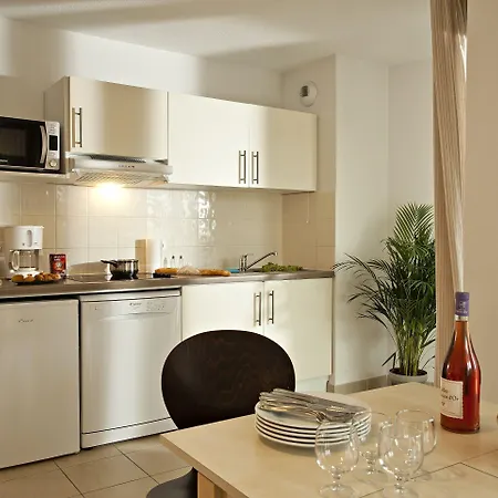 Vacancéole - Résidence Le Crystal Aparthotel