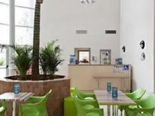 Apartahotel Vacancéole - Résidence Le Crystal