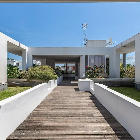 Aparthotel Vacanceole - Le Crystal 2*