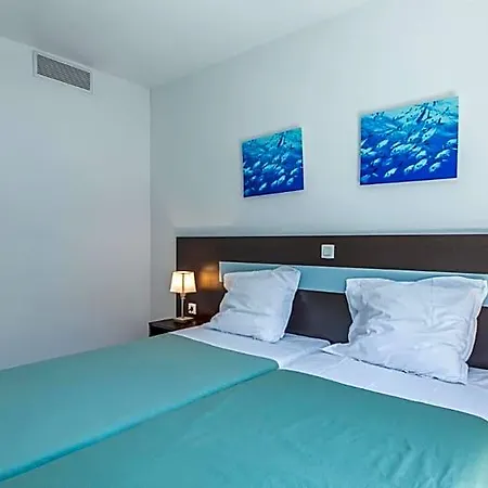 Apartahotel Vacancéole - Résidence Le Crystal Cagnes-sur-Mer