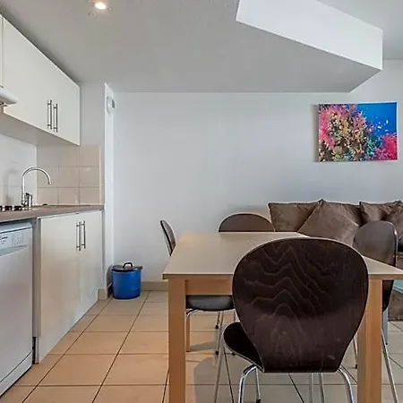 Apartahotel Vacancéole - Résidence Le Crystal Cagnes-sur-Mer