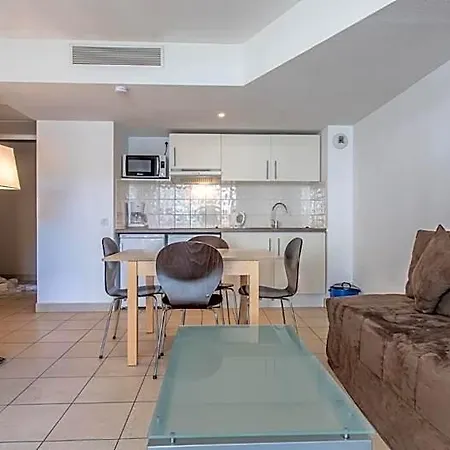Vacancéole - Résidence Le Crystal Apartahotel 3*