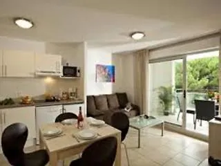 Vacanceole - Le Crystal 2*